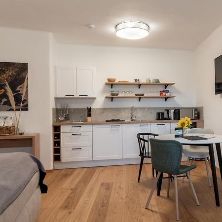 Apartments Galumbo - Bleiben & Geniessen อิลมิทซ์ ภายนอก รูปภาพ