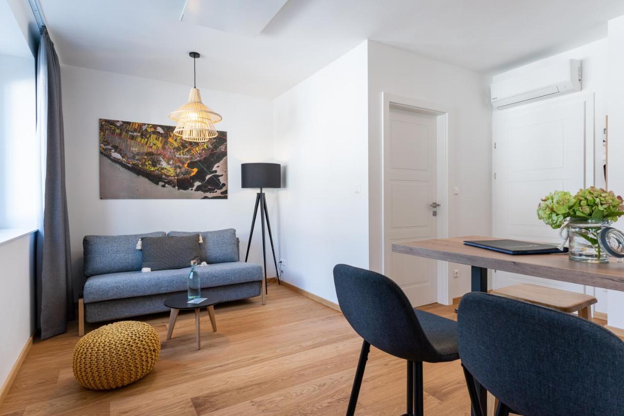 Apartments Galumbo - Bleiben & Geniessen อิลมิทซ์ ภายนอก รูปภาพ